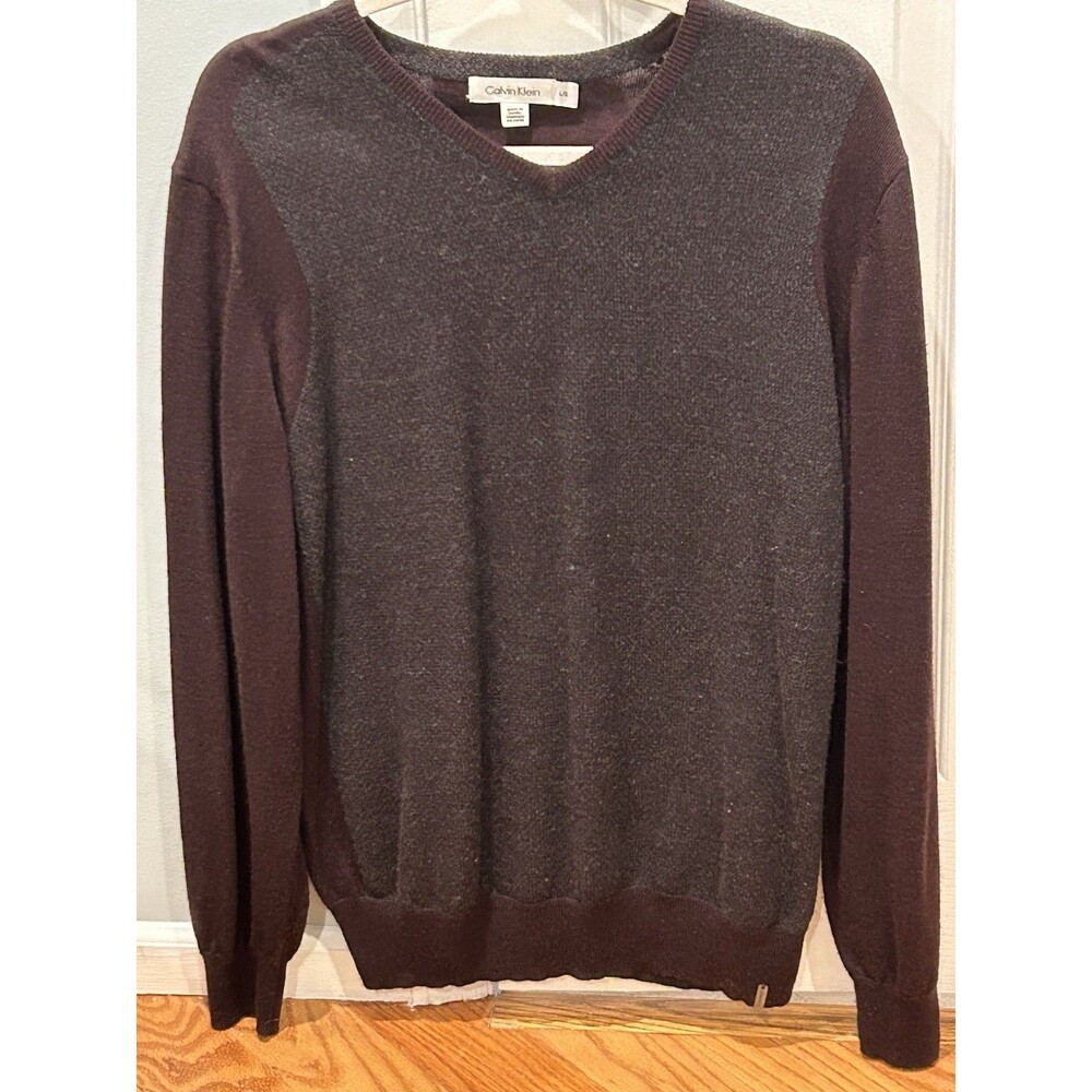Calvin Klein Men's Burgundy/Gray V-Neck Knit Pullover Sweater, Size Large